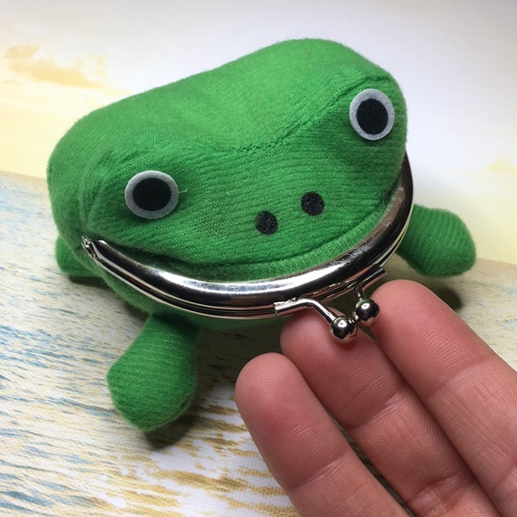 Frog Coin Purse - Picture 5 of 8